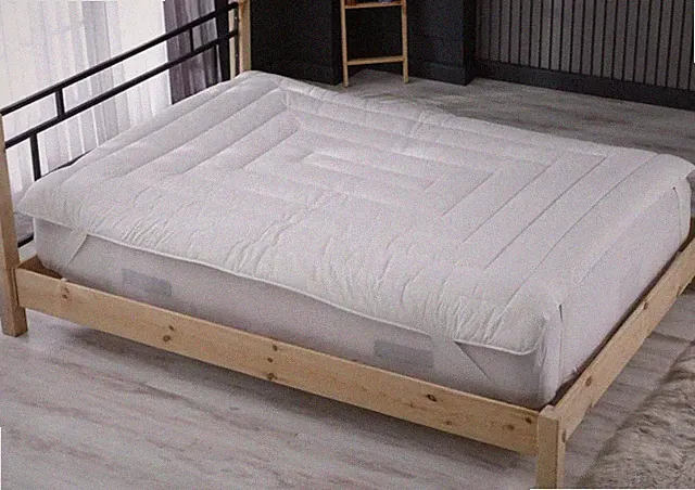 Hypoallergenic Merino Wool Mattress Pad, Quilted Cotton Cover, Queen Size