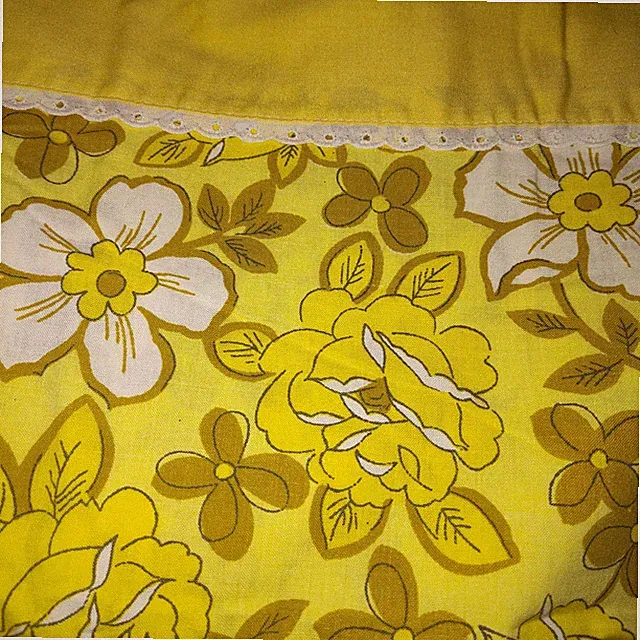 VTG 1970s Yellow Floral Bed Sheet Duvet Cover 70x82 Zipper Eyelet Lace Trim